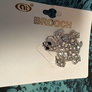 Silver Cubic Zirconia Turtle Brooch